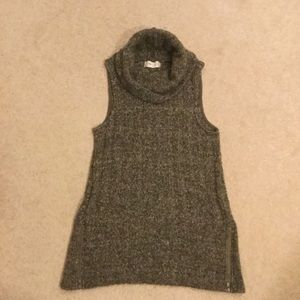 Altar’d State Cowl Neck Sleeveless Sweater